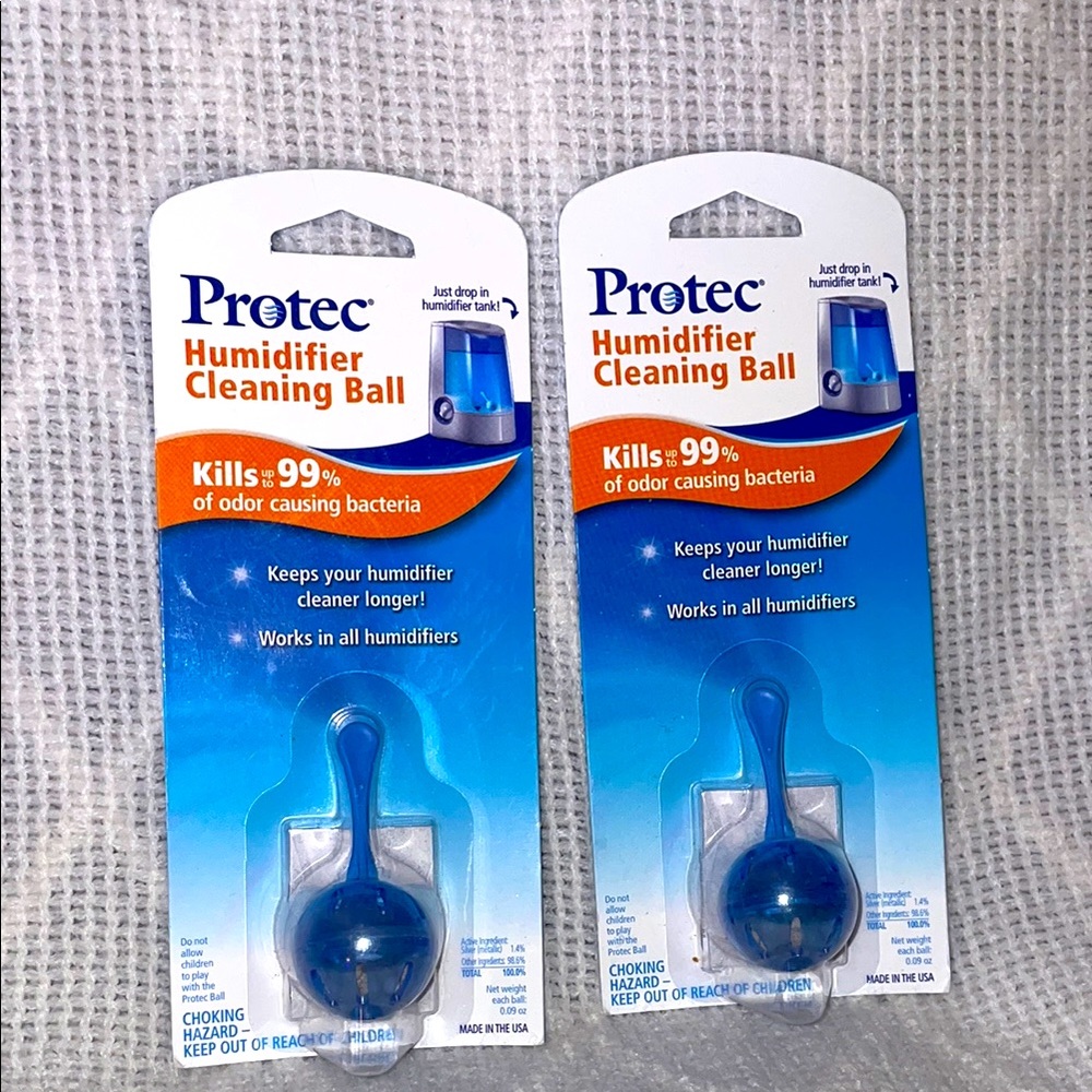 NIB 2 Blue Humidifier Cleaning Balls